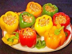 перец фаршированный овощами на зиму