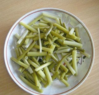 маринованные стрелки чеснока рецепт